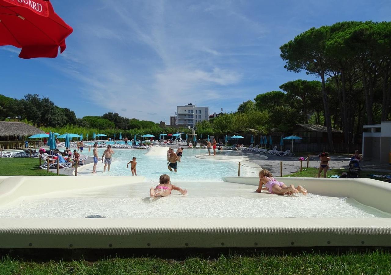 Camping Village Malibu Beach Лидо-ди-Езоло Экстерьер фото