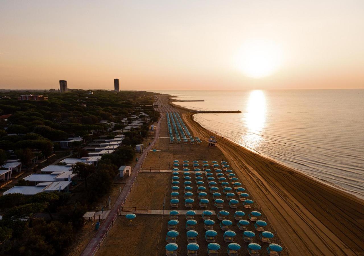 Camping Village Malibu Beach Лидо-ди-Езоло Экстерьер фото